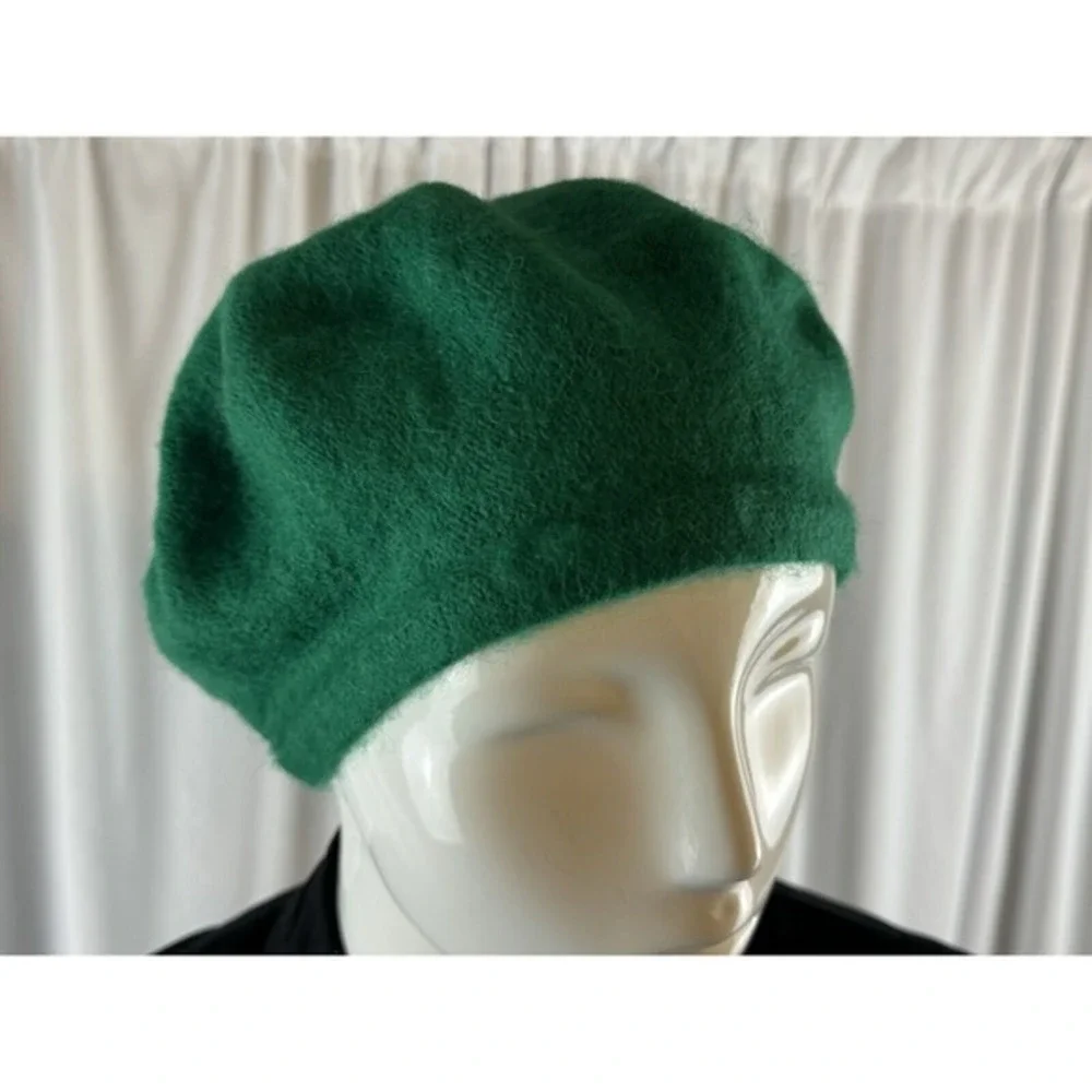 Emerald Green Wool Blend Beret Hat French Style Parisian Winter‎ French 69-03